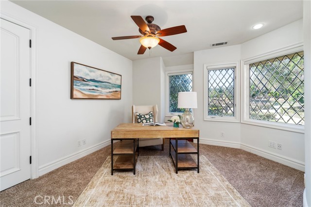45200 Oak Manor Ct, Temecula CA: https://media.crmls.org/medias/76a12568-44ce-4625-a8b3-993e2ec3fdc3.jpg