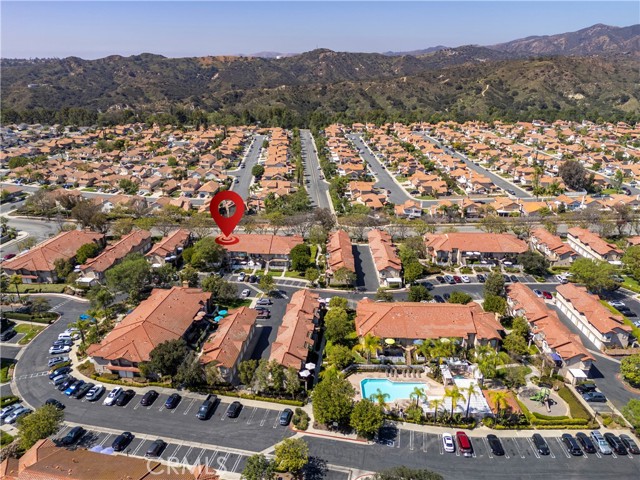 Detail Gallery Image 33 of 38 For 13 Milkwood #111,  Rancho Santa Margarita,  CA 92688 - 2 Beds | 2/1 Baths