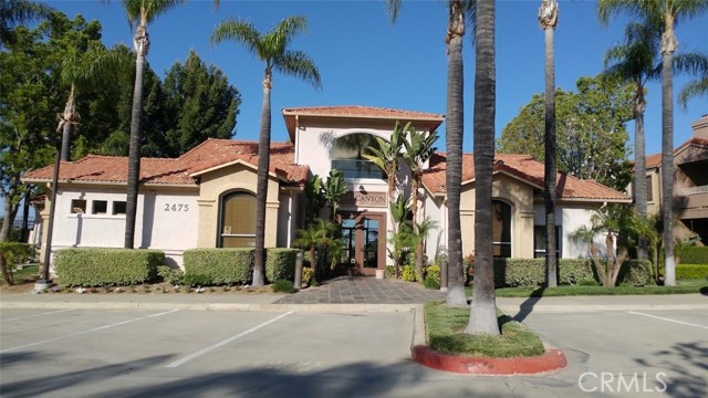 2400 Del Mar Way, Corona CA: https://media.crmls.org/medias/76a28078-11cc-4d62-9c89-740e6b5aba10.jpg