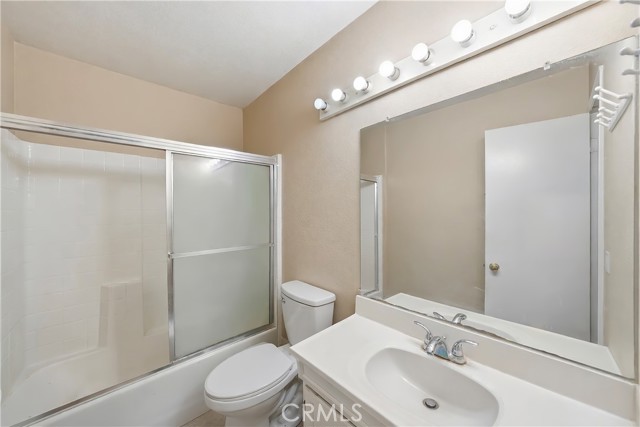 Detail Gallery Image 13 of 21 For 7851 Cypress, Huntington Beach,  CA 92647 - – Beds | – Baths