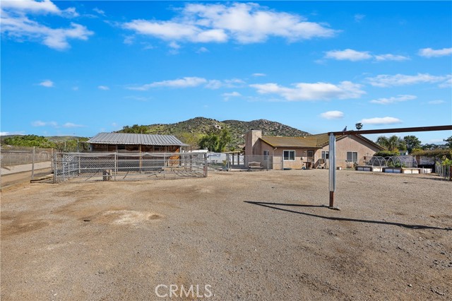 Detail Gallery Image 40 of 54 For 3017 Ponderosa Ln, Norco,  CA 92860 - 4 Beds | 2 Baths