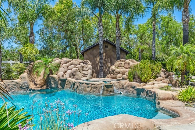 Image 42 of 51 For 30276 Corte Coelho