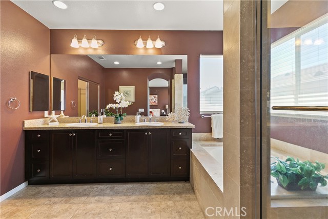 Detail Gallery Image 38 of 46 For 213 Polk St, Placentia,  CA 92870 - 5 Beds | 4 Baths