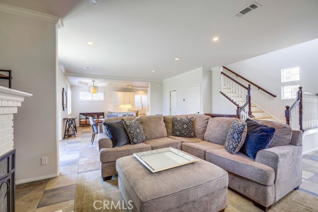 Detail Gallery Image 16 of 39 For 1581 Orange Ave, Costa Mesa,  CA 92627 - 3 Beds | 2/1 Baths