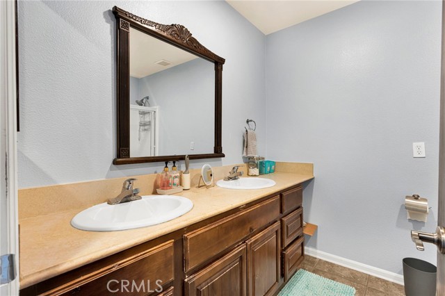 Detail Gallery Image 34 of 45 For 14193 Jicarilla Rd #302,  Apple Valley,  CA 92307 - 3 Beds | 3 Baths