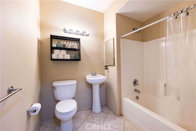 Detail Gallery Image 8 of 15 For 26490 Arboretum Way #1403,  Murrieta,  CA 92563 - 1 Beds | 1 Baths