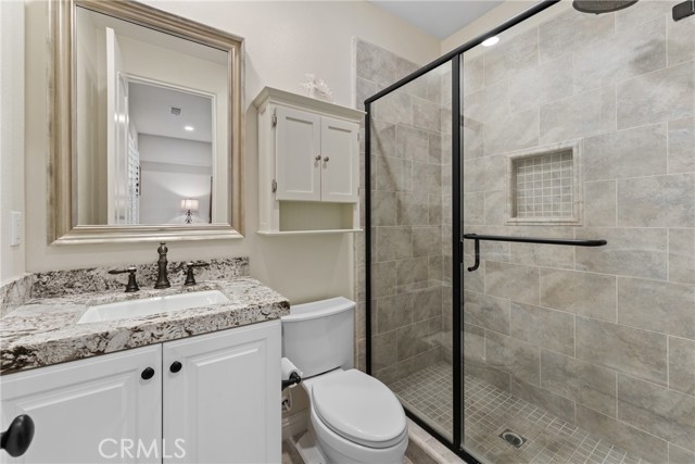 Image 25 of 37 For 54900 Damascus Drive