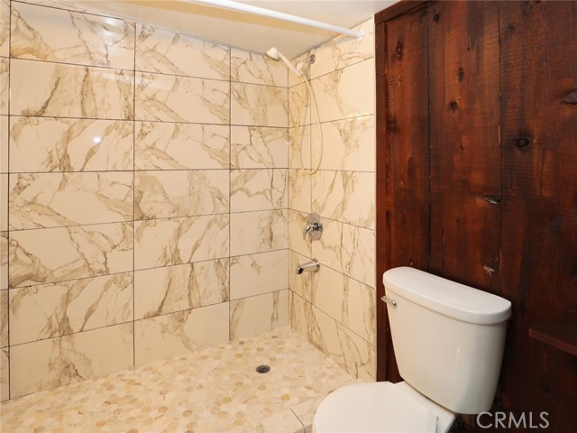 Detail Gallery Image 14 of 29 For 5972 Old Highway 53, Clearlake,  CA 95422 - 2 Beds | 1 Baths