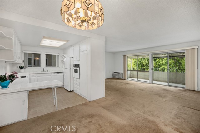 Detail Gallery Image 11 of 39 For 2319 via Puerta #O,  Laguna Woods,  CA 92637 - 2 Beds | 2 Baths