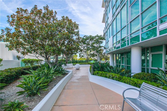 3141 Michelson Drive, Irvine CA: https://media.crmls.org/medias/76a83a4c-66fb-43cd-87ab-0958324ec55a.jpg