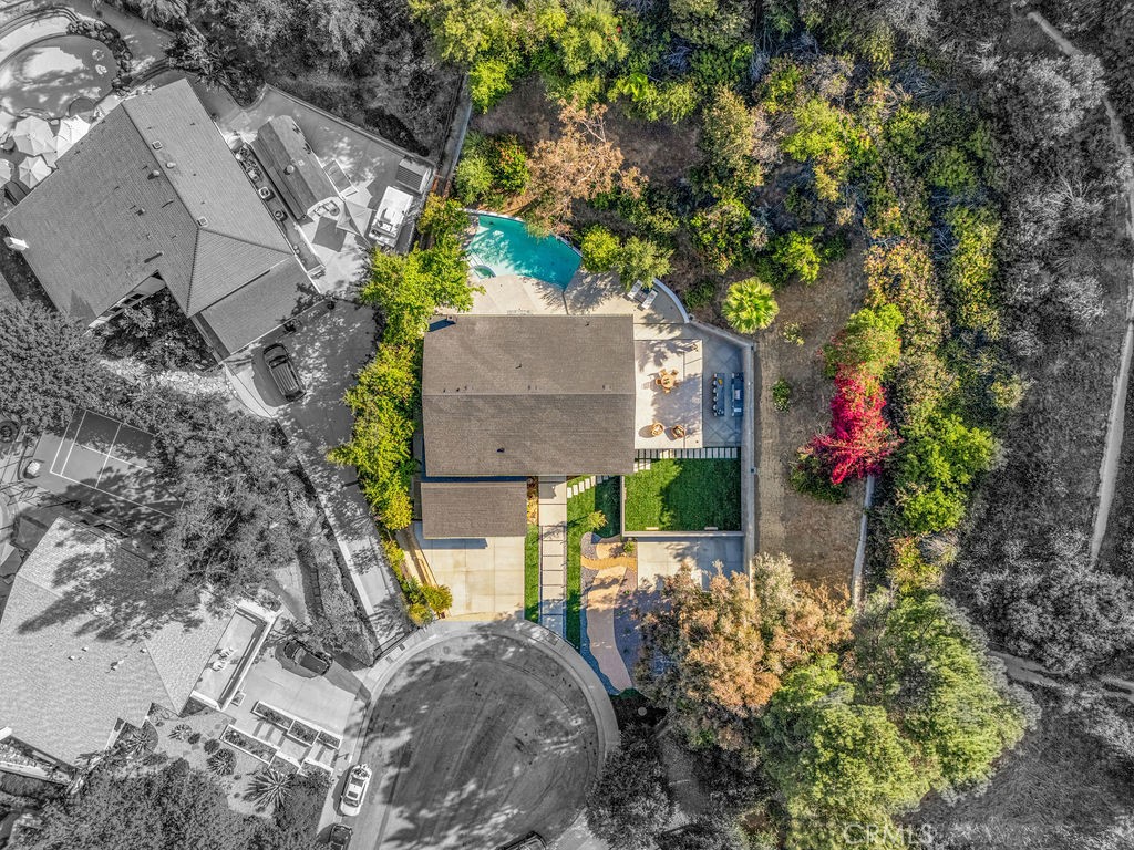https://media.crmls.org/medias/76a90a3e-03f7-45ee-8f9a-56f11f65eea3.jpg?preset=X-Large