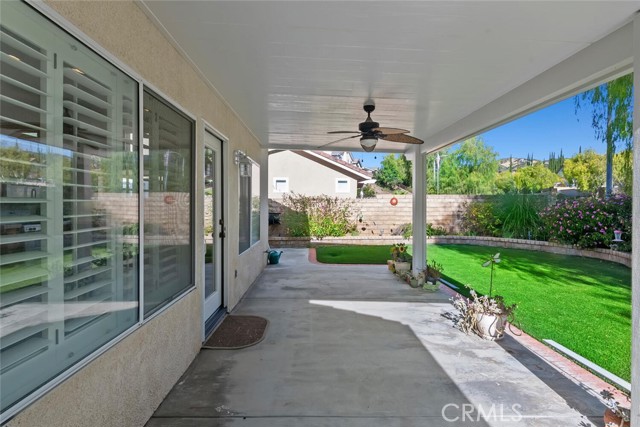 Detail Gallery Image 35 of 37 For 30385 Falls Dr, Castaic,  CA 91384 - 3 Beds | 2 Baths