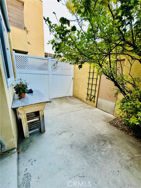 Detail Gallery Image 32 of 43 For 6225 Coldwater Canyon Ave #117,  North Hollywood,  CA 91606 - 2 Beds | 2 Baths