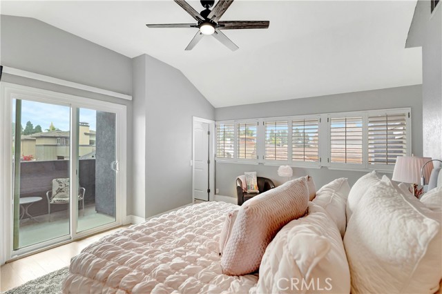 Detail Gallery Image 38 of 55 For 1916 Pine St, Huntington Beach,  CA 92648 - 4 Beds | 3 Baths