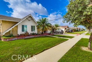 Image 3 of 60 For 20833 Verne Avenue