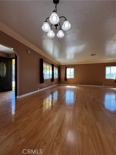 Detail Gallery Image 6 of 15 For 22443 Meyler, Torrance,  CA 90502 - 3 Beds | 2 Baths