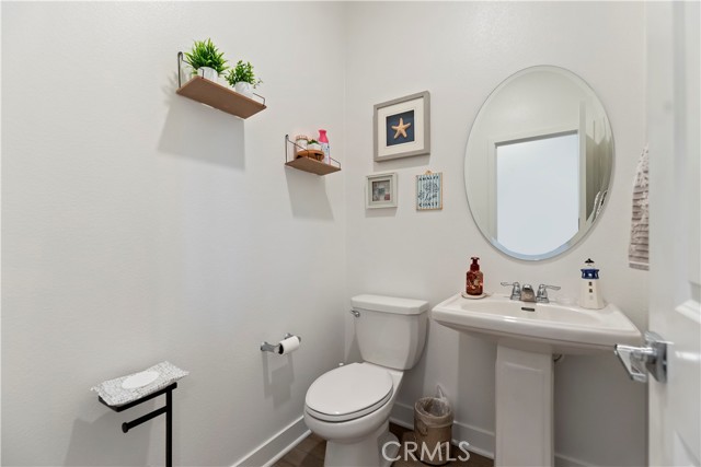 Detail Gallery Image 14 of 63 For 364 Castaic Way, Rialto,  CA 92377 - 3 Beds | 2/1 Baths