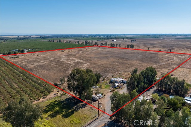 Detail Gallery Image 2 of 5 For 2480 Houghton, Corning,  CA 96021 - 2 Beds | 2 Baths