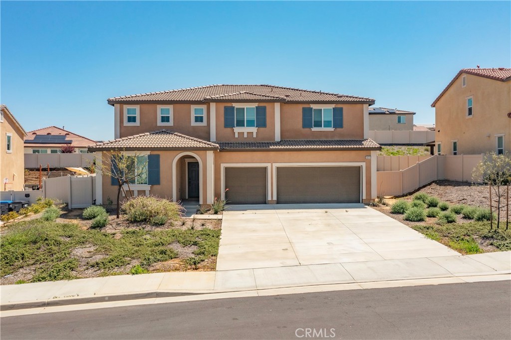 MLS #OC25079694 image #2