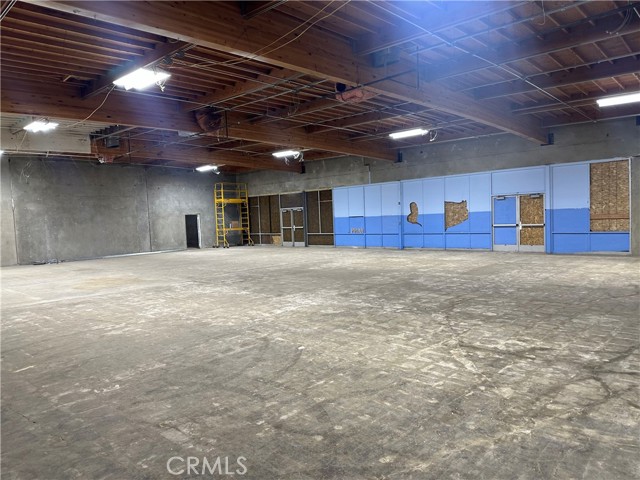 15095 7th Street, Victorville, California 92395, ,Commercial Sale,For Sale,15095 7th Street,CRIV24044327