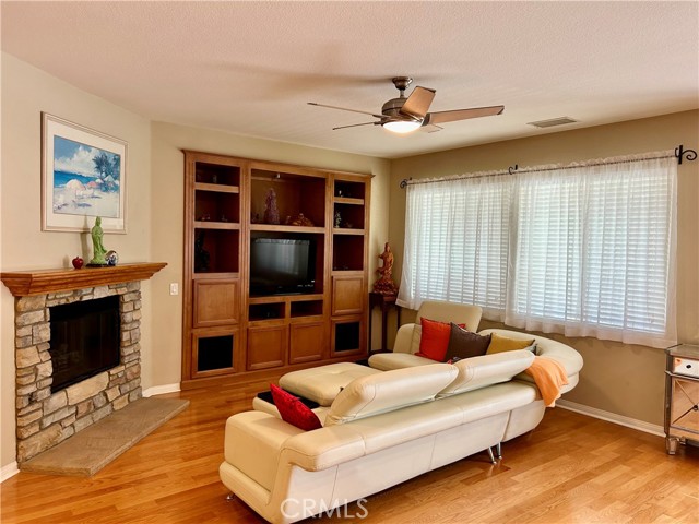 Detail Gallery Image 6 of 36 For 21526 Magnolia St, Walnut,  CA 91789 - 3 Beds | 2 Baths