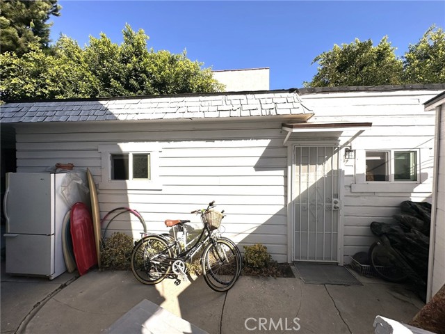 Detail Gallery Image 9 of 11 For 738 S Norton Ave, Los Angeles,  CA 90005 - 3 Beds | 2/1 Baths