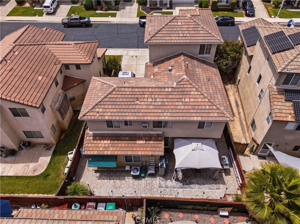 https://media.crmls.org/medias/76b06e75-6987-4427-8851-8cafd11579d6.jpg?preset=X-Large