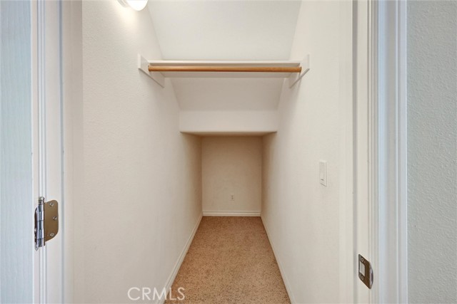 34229 Toyon Court, Lake Elsinore CA: https://media.crmls.org/medias/76b07d1f-872f-4fbf-9109-a04381022ae8.jpg