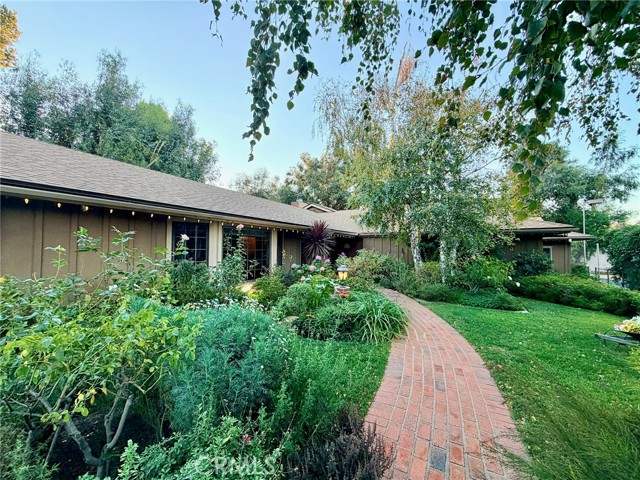 Detail Gallery Image 8 of 14 For 19500 Tribune, Porter Ranch,  CA 91326 - 4 Beds | 4 Baths