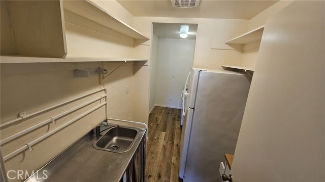 3548 Gladiola Drive # A, Calabasas, California 91302, 2 Bedrooms Bedrooms, ,1 BathroomBathrooms,Residential Lease,For Rent,3548 Gladiola Drive # A,CRSR25073906