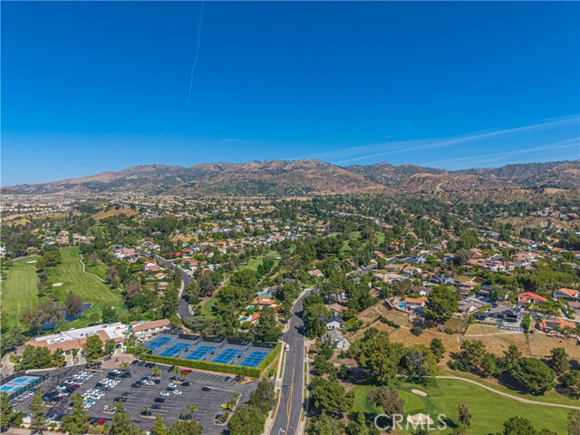 Detail Gallery Image 40 of 42 For 19210 Lahey St #2,  Porter Ranch,  CA 91326 - 3 Beds | 2/1 Baths