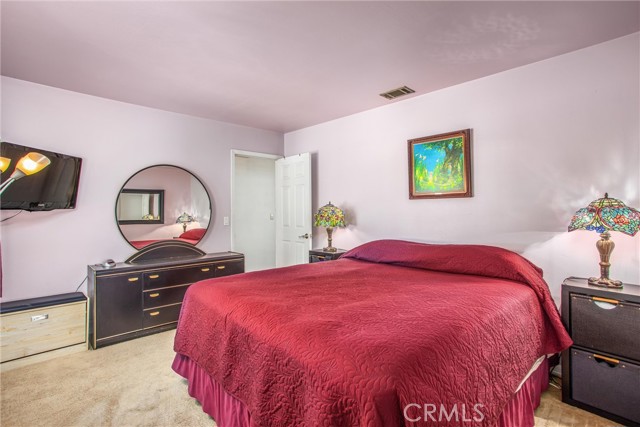 Detail Gallery Image 13 of 31 For 13638 San Leandro Ave, Yucaipa,  CA 92399 - 4 Beds | 2 Baths