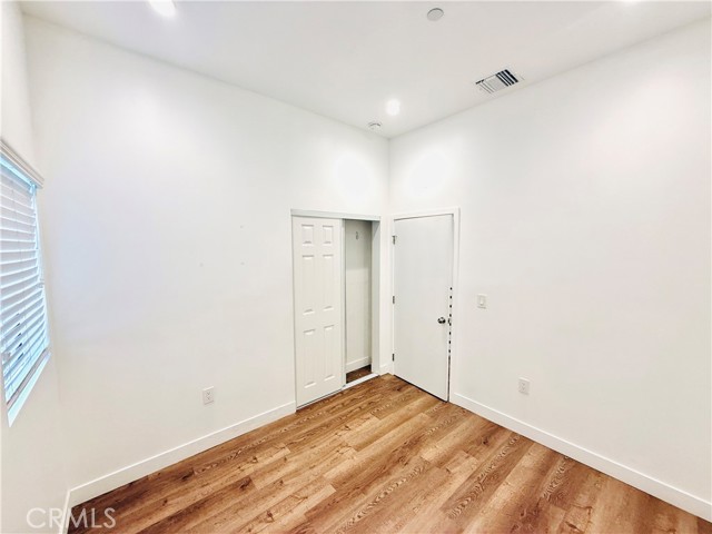 25200 Frampton Avenue, Harbor City CA: https://media.crmls.org/medias/76b29ccb-1867-4504-8c44-cfec32d29f9c.jpg