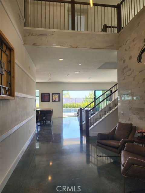 Detail Gallery Image 5 of 40 For 19018 Martino Ct, Saugus,  CA 91350 - 5 Beds | 4 Baths