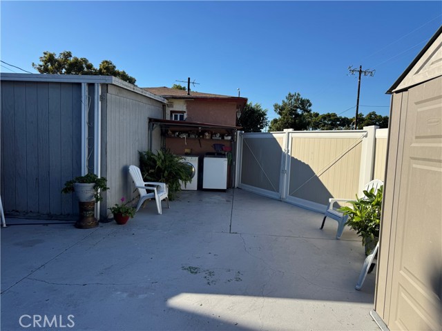 Detail Gallery Image 25 of 26 For 10406 San Carlos, South Gate,  CA 90280 - 2 Beds | 1 Baths