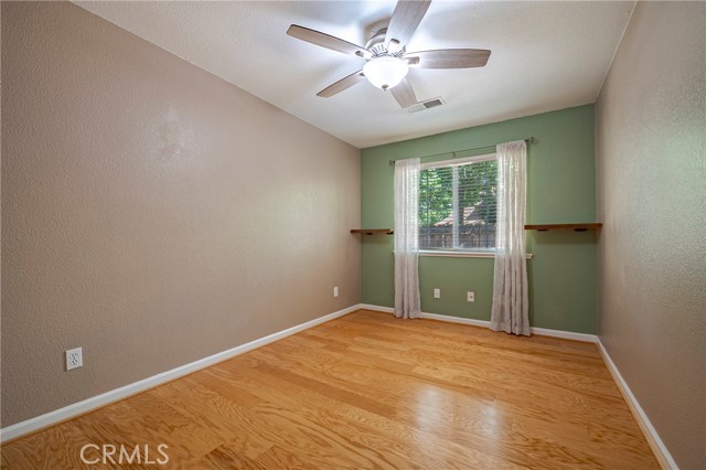 Detail Gallery Image 35 of 57 For 3247 Willow Run Dr, Merced,  CA 95340 - 4 Beds | 2/1 Baths