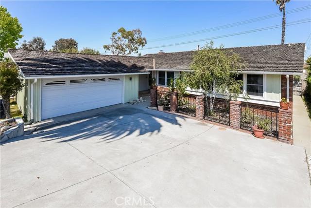 26212 Grayslake Road, Rancho Palos Verdes, California 90275, 4 Bedrooms Bedrooms, ,2 BathroomsBathrooms,Residential,Sold,Grayslake,PV16110239