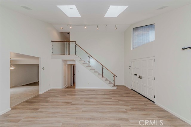 Detail Gallery Image 6 of 58 For 1113 Steinhart Ave, Redondo Beach,  CA 90278 - 3 Beds | 3 Baths