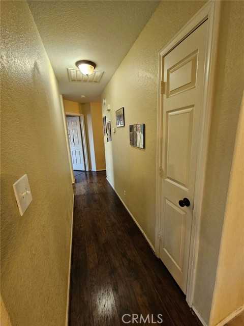 Detail Gallery Image 26 of 39 For 13240 Country Ct, Victorville,  CA 92392 - 3 Beds | 2 Baths