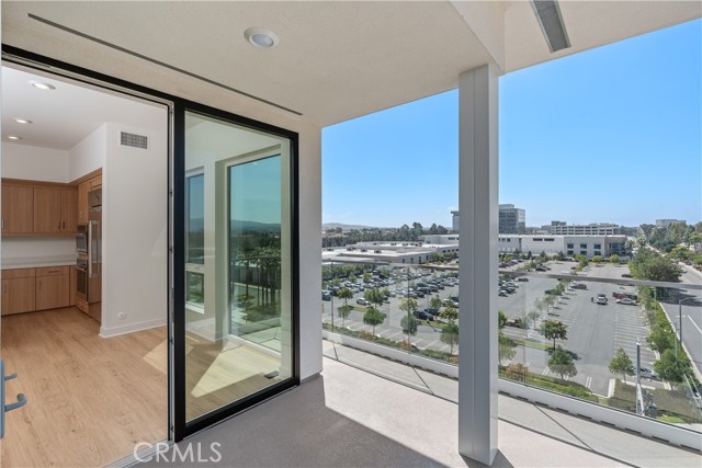 Detail Gallery Image 2 of 29 For 1601 Rivington, Irvine,  CA 92612 - 2 Beds | 2/1 Baths