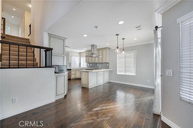 Detail Gallery Image 4 of 33 For 5963 Meadowood Ct, Chino Hills,  CA 91709 - 3 Beds | 2/1 Baths