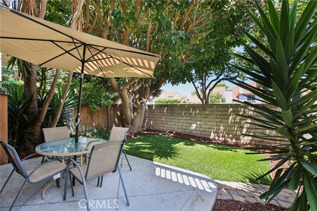 Detail Gallery Image 1 of 1 For 20962 Sandbar #104,  Huntington Beach,  CA 92648 - 2 Beds | 1 Baths