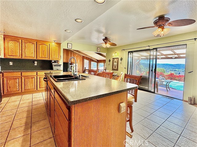 Detail Gallery Image 16 of 72 For 14410 Lee Ct, Clearlake Oaks,  CA 95423 - 3 Beds | 2 Baths