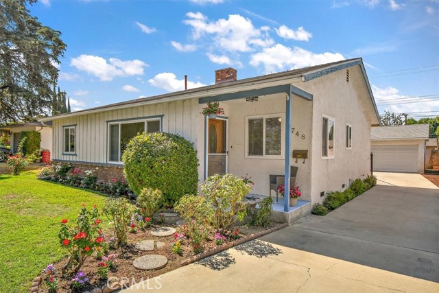 Detail Gallery Image 1 of 1 For 748 W Dalton St, Glendora,  CA 91741 - 3 Beds | 1 Baths