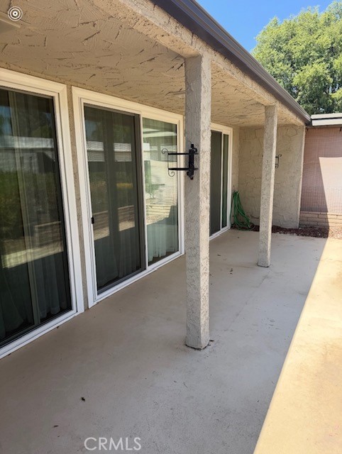 26044 Verde Grande Court, Menifee CA: https://media.crmls.org/medias/76b83141-2e05-46c2-875c-ae1f161ce3d4.jpg