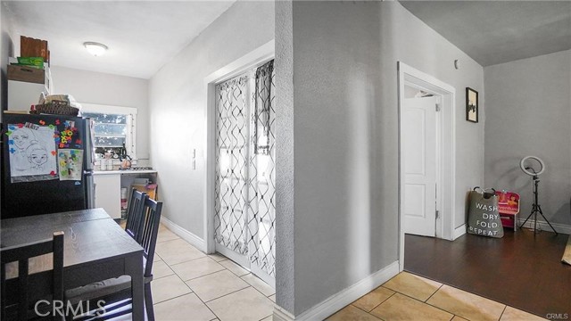 Detail Gallery Image 15 of 20 For 4125 S Figueroa St #202,  Los Angeles,  CA 90037 - 1 Beds | 1 Baths