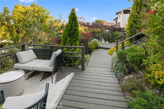 Detail Gallery Image 61 of 65 For 1079 San Jose Ave, Burbank,  CA 91501 - 4 Beds | 3/1 Baths