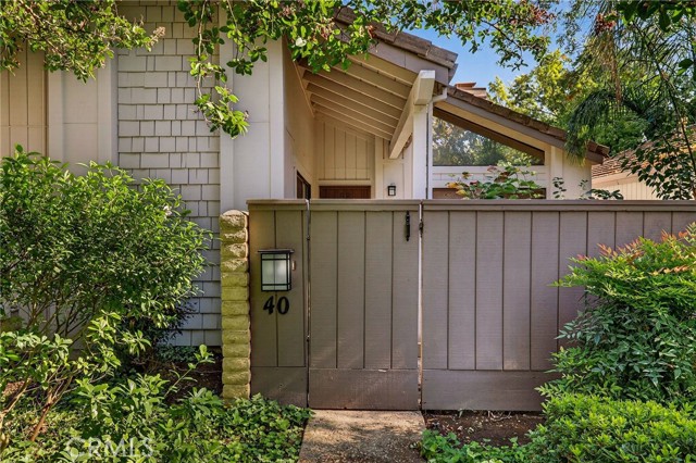 40 Pebblewood Pines Drive, Chico CA: https://media.crmls.org/medias/76b9c470-5623-4e36-a040-578e880d1d6b.jpg
