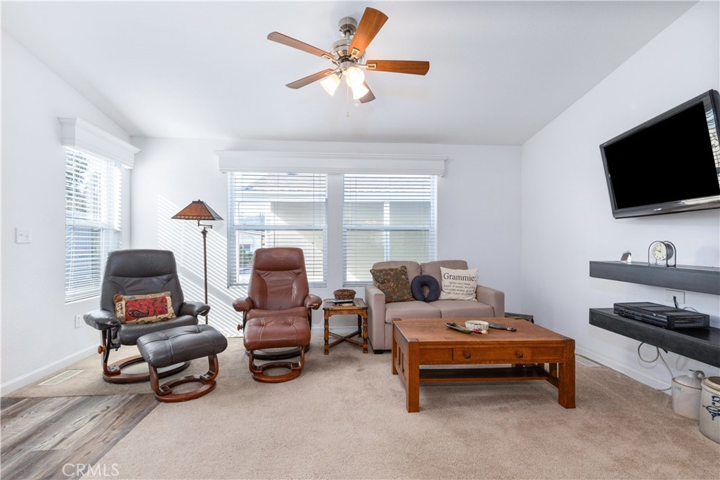 1256 Camino Del Roble 41
