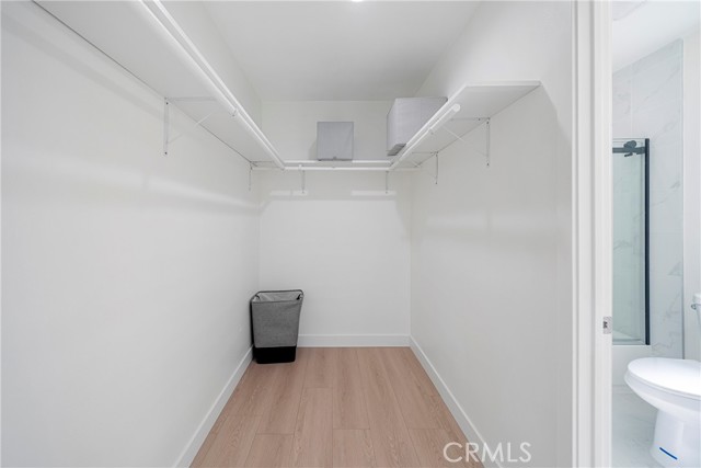 3211 W Jeffries Avenue, Burbank CA: https://media.crmls.org/medias/76ba6acf-dd11-42c5-a07d-0dcee4a7a0c8.jpg